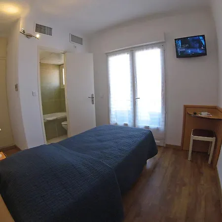 Отель Les Palmiers 3*